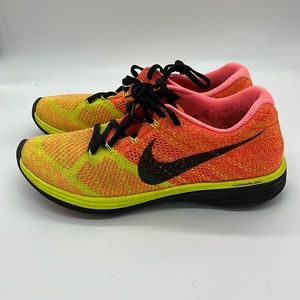 Nike flyknit lunar running shoes